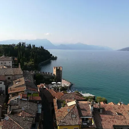 Belvedere Hotel 3*